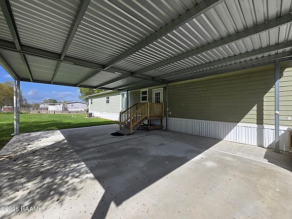 4th image of 169 Bobby Gene Dr