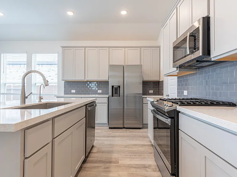 9328 Pioneer Jct — Photo 13