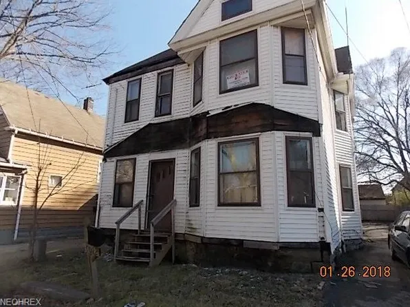 6012 Engel Ave, Cleveland, OH 44127