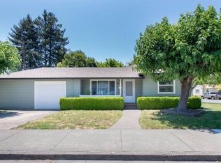 811 Franquette Ave, Santa Rosa, CA 95405