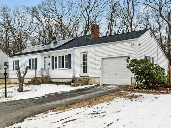 61 Gale Rd, Weymouth, MA 02188