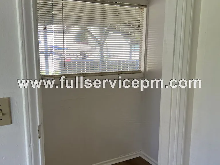 9101 Corbin Dr #1-3 — Photo 9