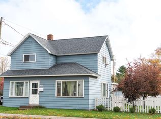 1308 N 3rd St, Ishpeming, MI 49849