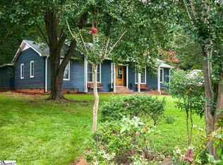 20 Hitching Post Ln, Greenville, SC 29615