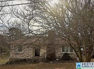 509 Saint Joseph Dr NW, Cullman, AL 35055