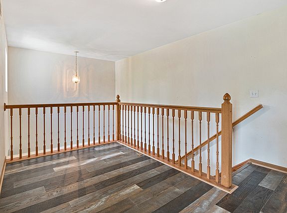 2nd image of 4219 Brentwood Ln