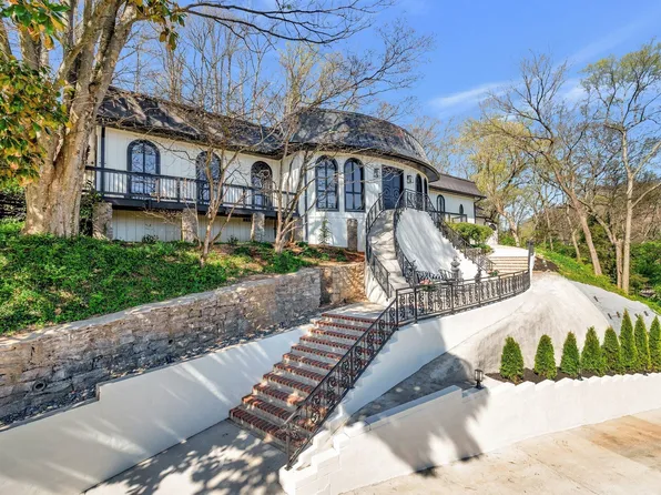 1206 McGrace Ln, Nashville, TN 37220