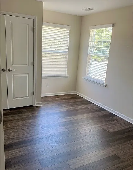 604 Majestic Dr — Photo 28