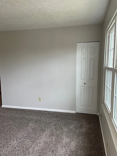 2 bed, 900 sqft, $825 — Photo 4