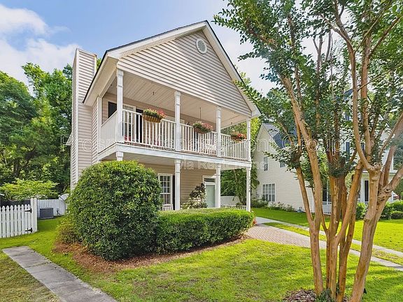 2nd image of 2336 Kennison Ln