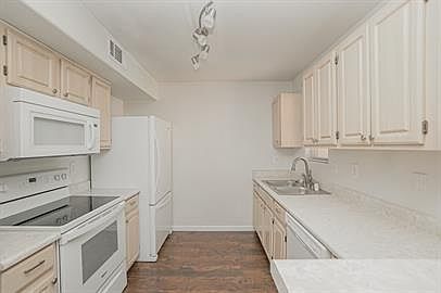 4th image of 555 E Silverado Ranch Blvd #1037-1