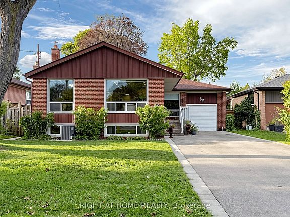 2nd image of 202 Waterloo Ave