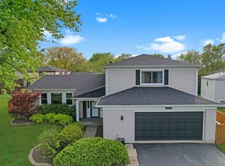 353 Marian Ct, Bolingbrook, IL 60440