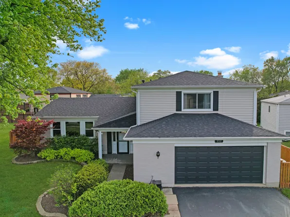 353 Marian Ct, Bolingbrook, IL 60440