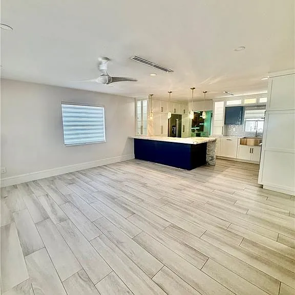 733 Pine Cone Ln — Photo 6