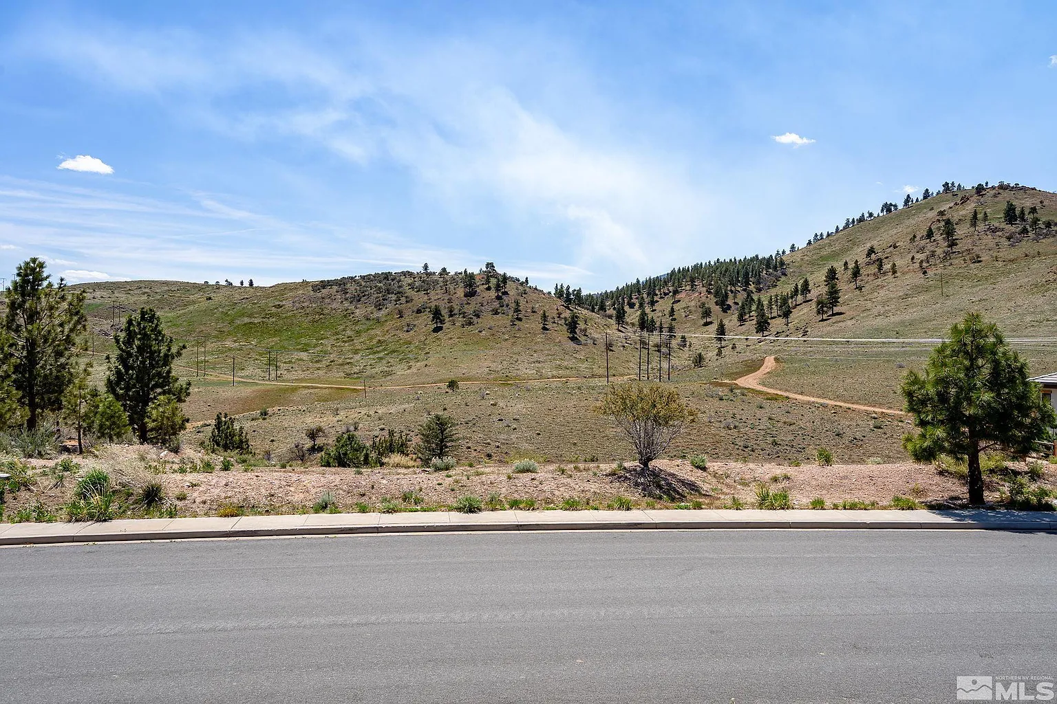 4936 Sierra Pine Dr photo 1
