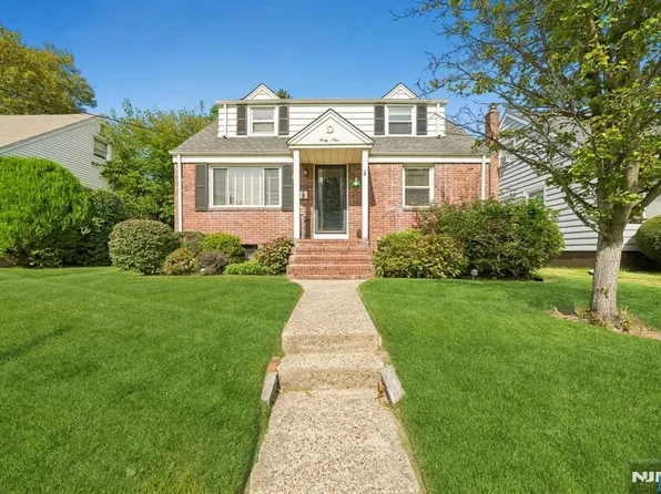 49 Morgan Street, Bergenfield, NJ 07621