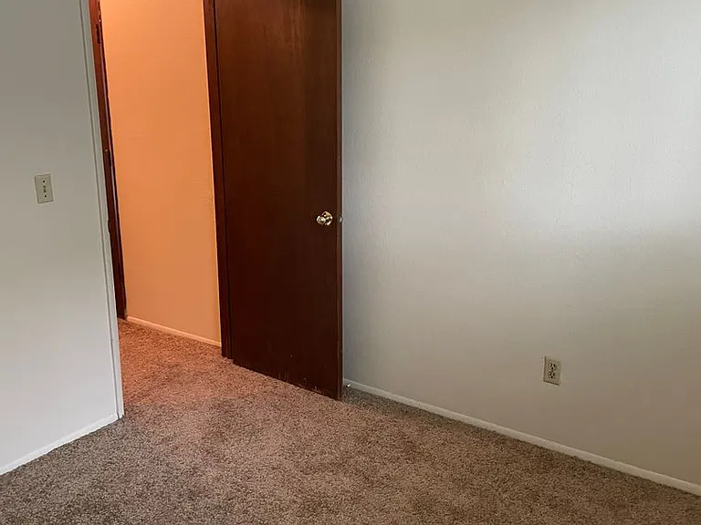 Martha St. Apartments, LLC — Photo 9