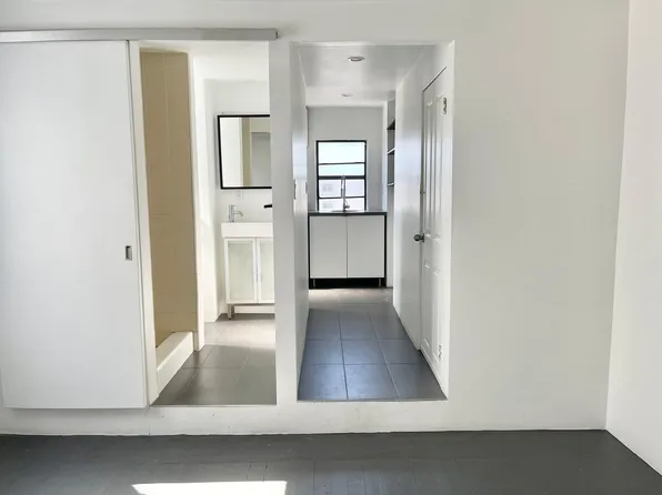 1639 Cabrillo Ave #305, Torrance, CA 90501