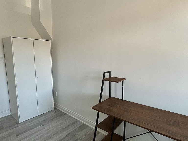 262 Clinton St #201 — Photo 4