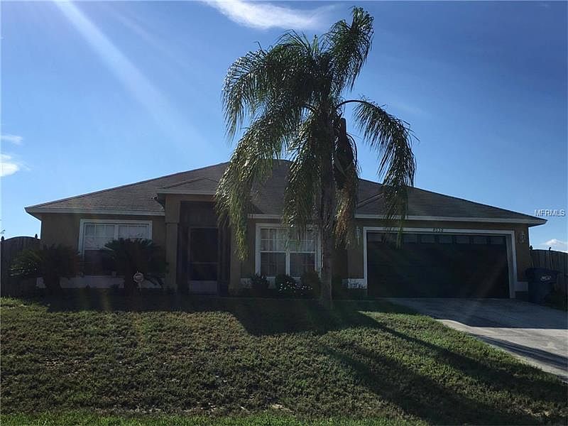 1st image of 4038 Lake Bluff Dr