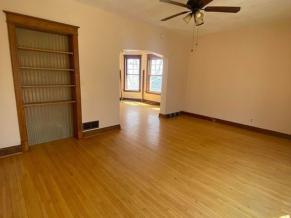 4th image of 1116 N Central Ave