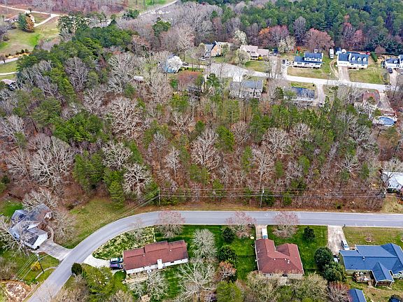 2nd image of 7219 Flagstone Dr Lot 85