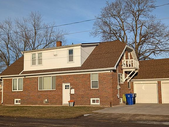 5th image of 331 Thompson St