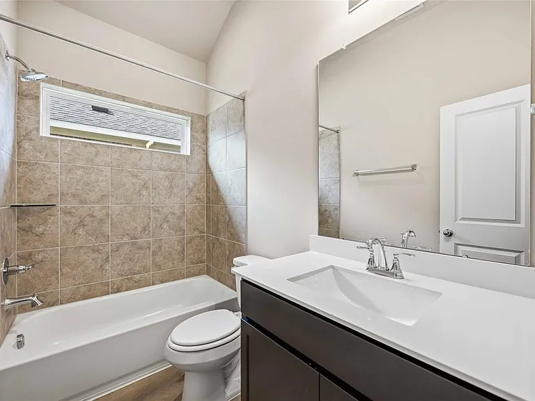 3915 Sugardale St — Photo 24