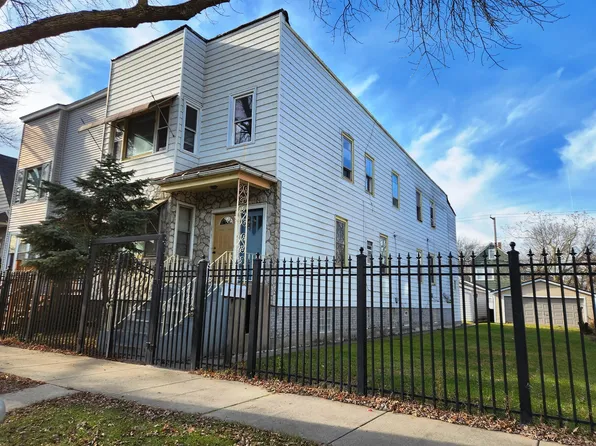 8610 S Burnham Ave, Chicago, IL 60617