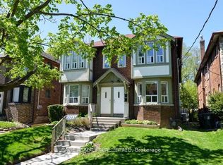 118 Braemar Ave #3, Toronto, ON M5P 2L4