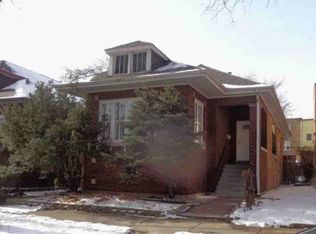 7308 S Bennett Ave, Chicago, IL 60649