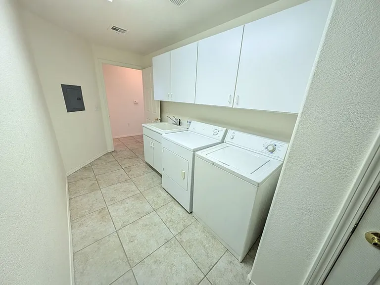 820 Titan Peak Pl #102 — Photo 22