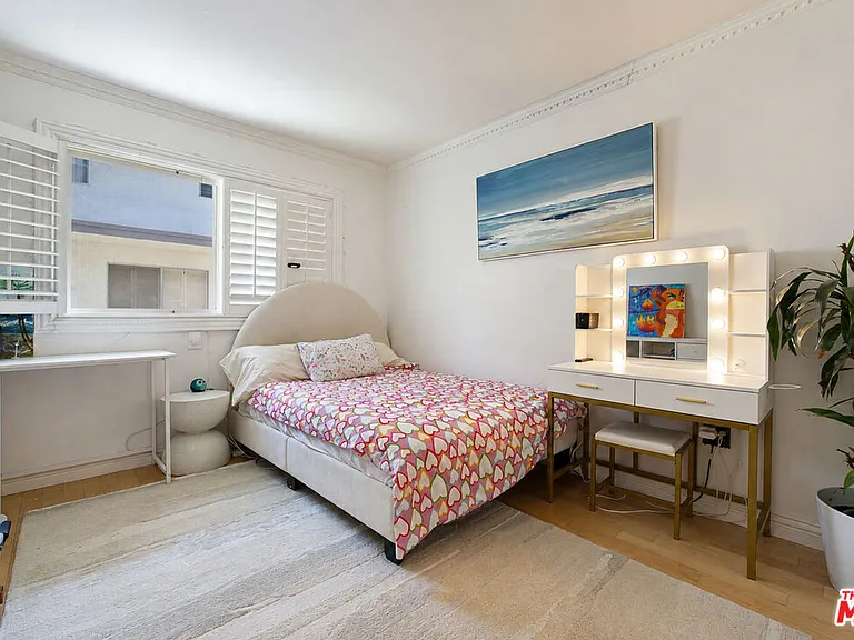 4733 S La Villa Marina #C — Photo 14