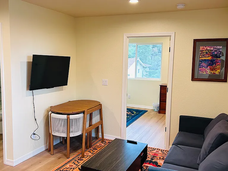 3565 N Loma Vista Dr — Photo 5