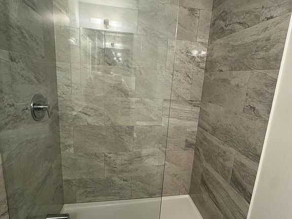 5th image of 32 Forest Manor Rd #1311