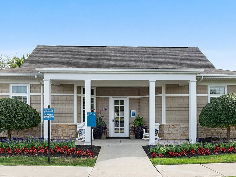 HilliardSummit_2021_Exterior_01