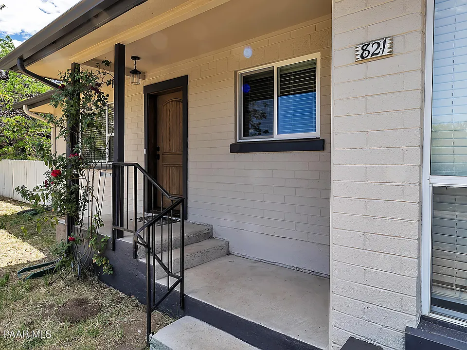 821 Prescott Heights Dr