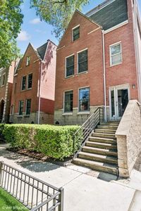 2415 N Janssen Ave APT A, Chicago, IL, 60614