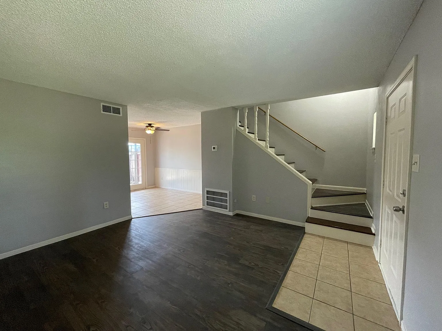 200 S Anderson St — Photo 3