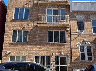 31-63 38th St #3B, Astoria, NY 11103