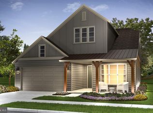 102 Betony Ct, Lake Frederick, VA 22630