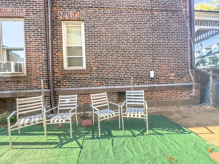 103-107 Olive St — Photo 24