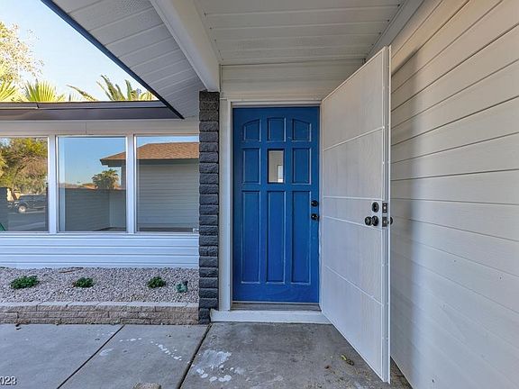 5th image of 3821 Don Carlos Dr