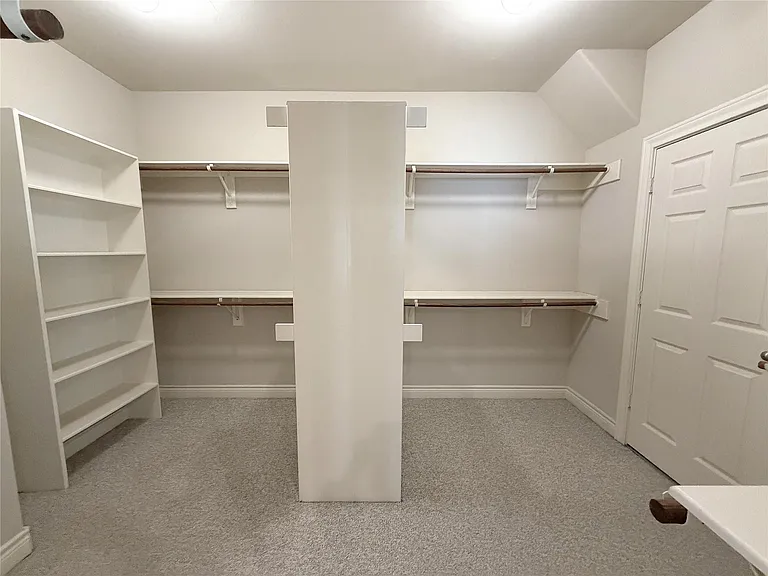 2612 Edgefield Lakes Dr — Photo 29
