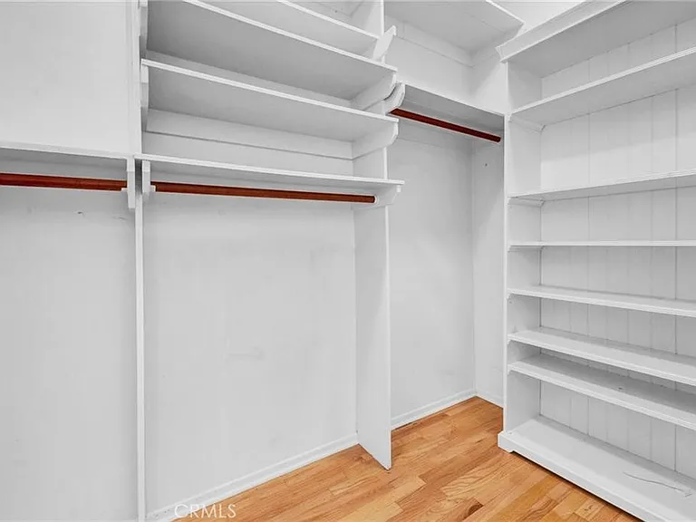 5084 Campo Rd — Photo 22