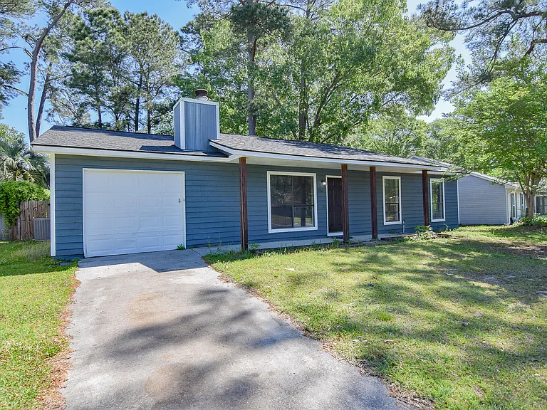 206 Tram Blvd — Photo 1
