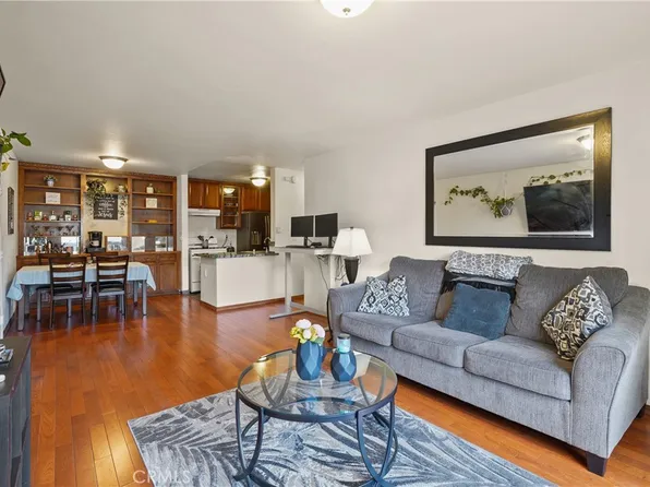 17900 Sherman Way APT 231, Los Angeles, CA 91335