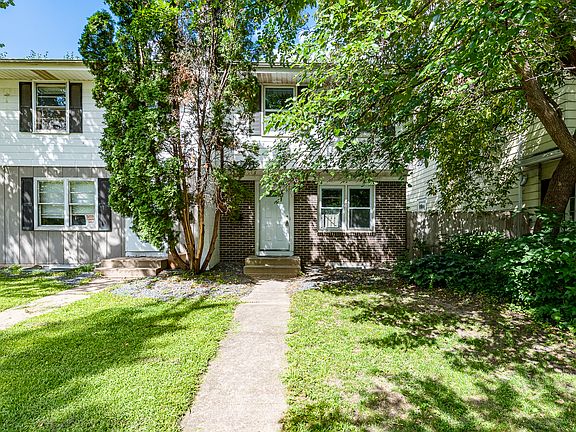 4th image of 2600 E 24th St #1