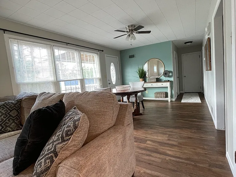 1535 Kaiser Ave — Photo 21
